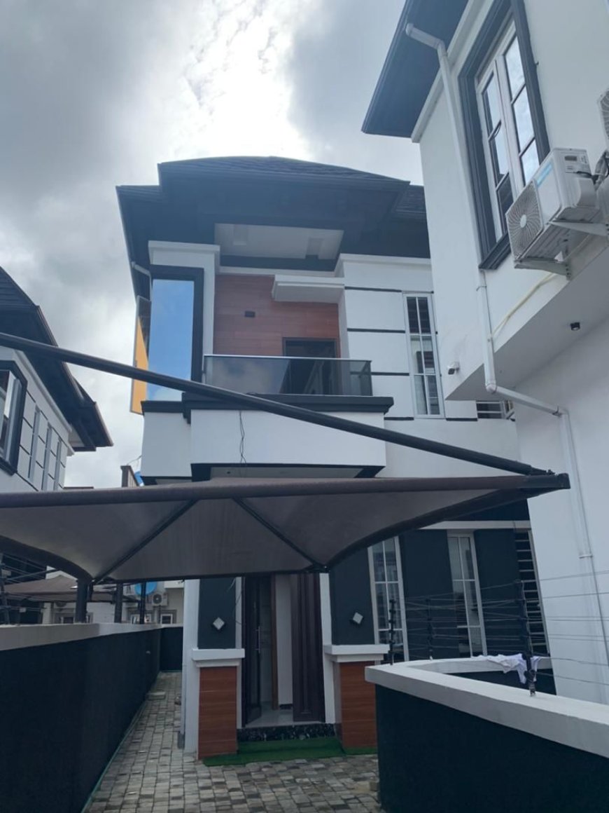 A SHARED APARTMENT FOR RENT IN ORCHID LEKKI LAGOS