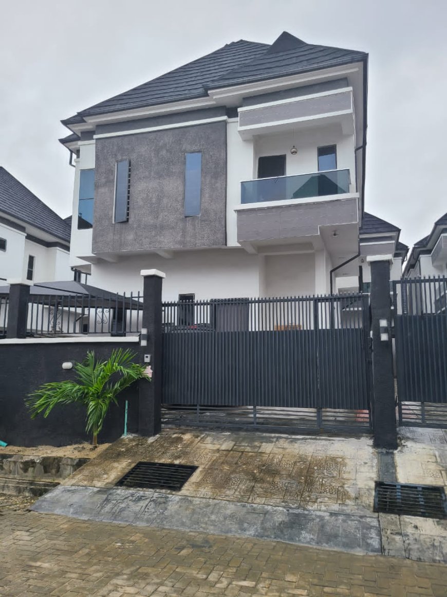 Affordable 5 bedroom semi-detached and detached duplex for sale