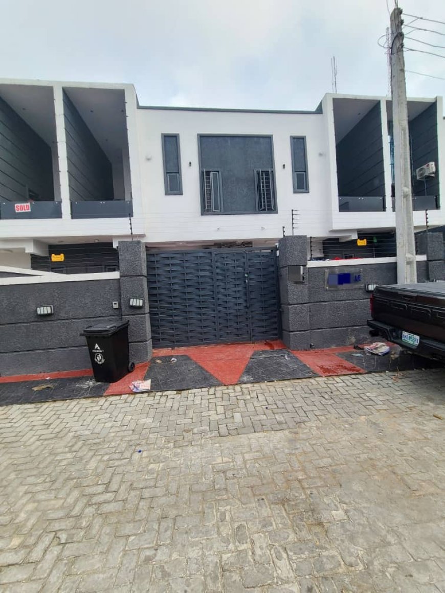 4 bedroom semi detached duplex for sale