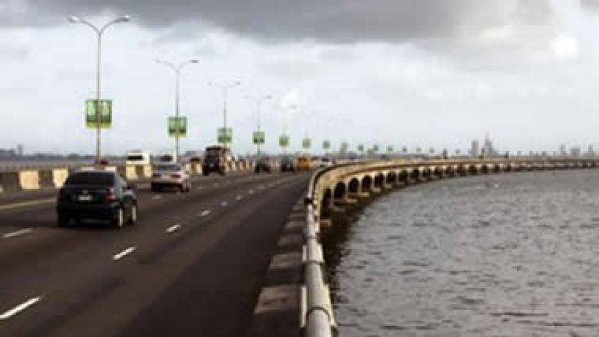 The government issues a traffic alert for the third Mainland Bridge that will be closed for maintenance.